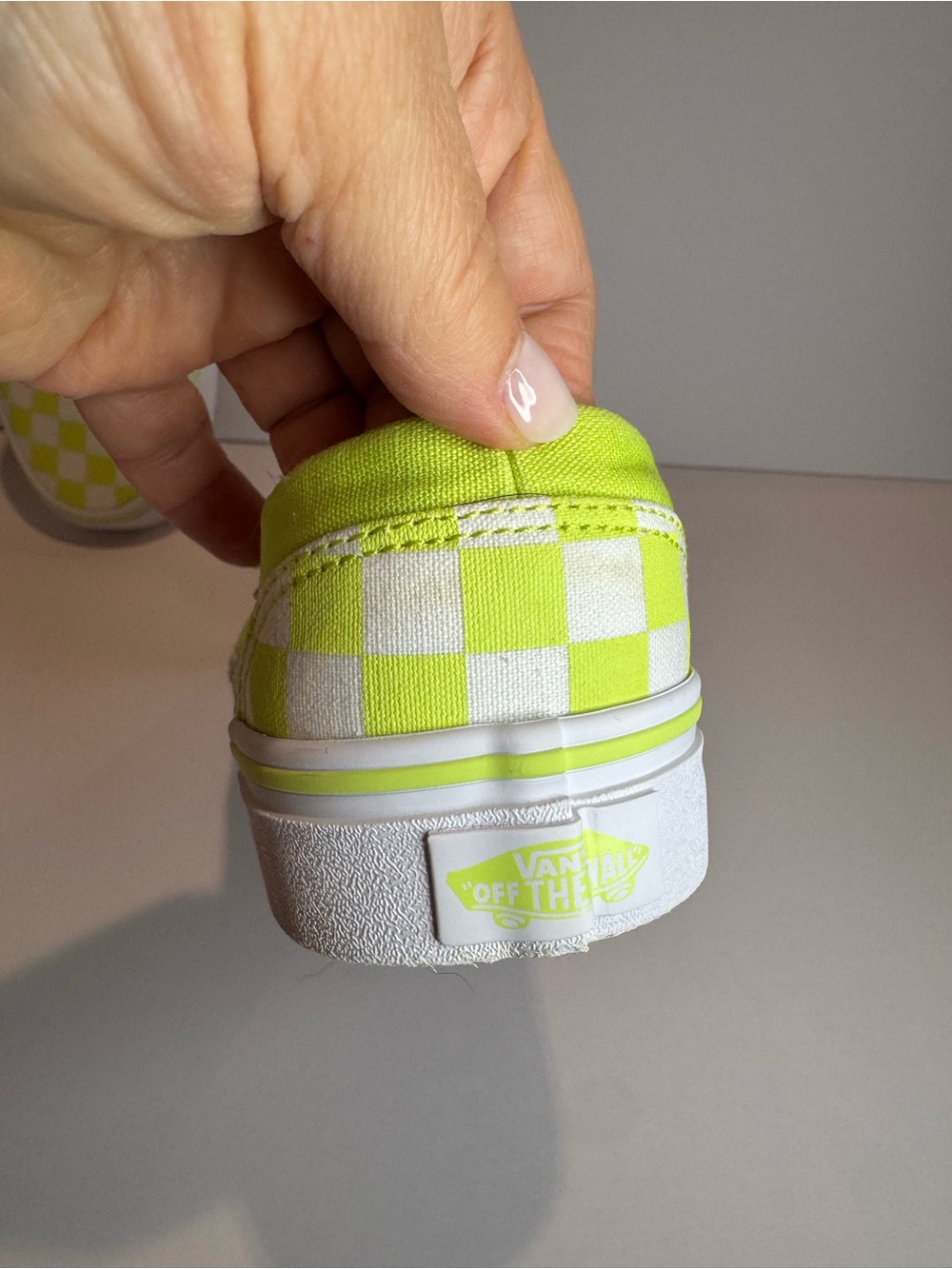 Vans Classic Slip-On Neon Green Checkered Shoes 6.5 - Picture 6 of 11